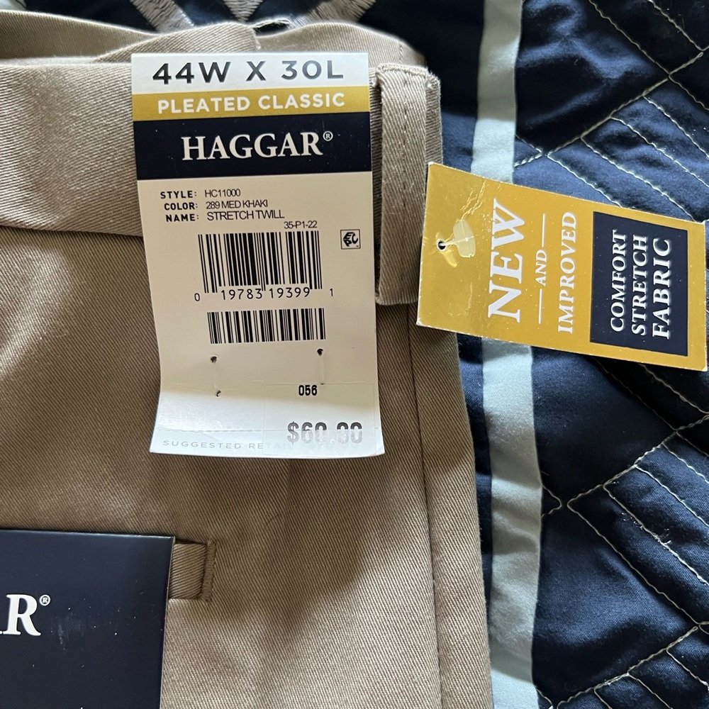 Men’s dress pants. Size 44x30 - Picture 4 of 5
